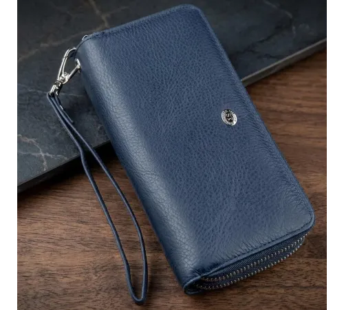 Цікавий жіночий клатч з ремінцем ST Leather 18869 Синій