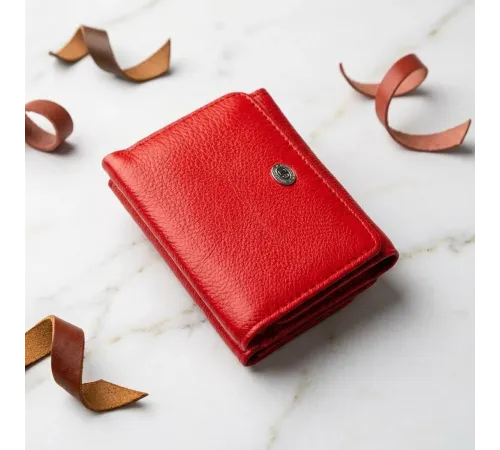 Яскравий компактний жіночий гаманець ST Leather 18892 Червоний