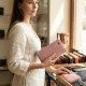 Вертикальний гаманець на кнопці жіночий ST Leather 19201 Рожевий