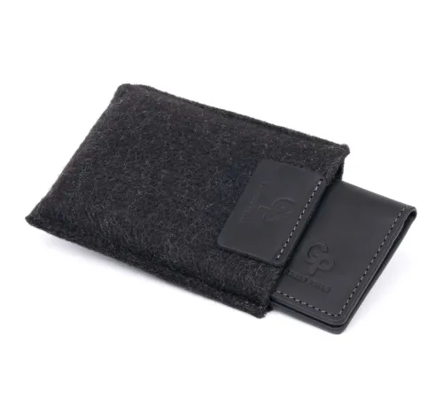 Візитниця з обкладинкою для ID-паспорта з натуральної шкіри GRANDE PELLE 11290 Чорна