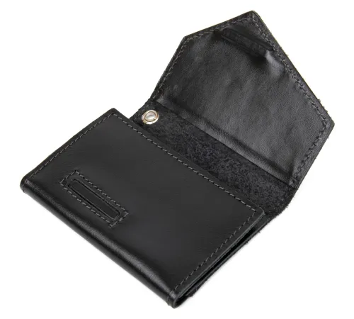 Добротна шкіряна ключниця GRANDE PELLE 11354 Чорний