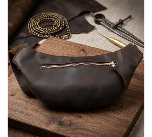 Бананка в матовій шкірі GRANDE PELLE 11154 Коричнева