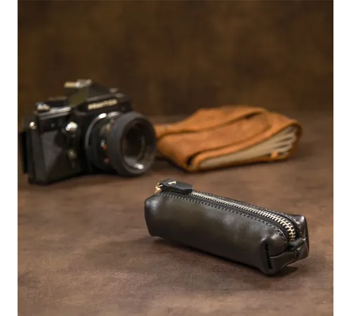 Шкіряна ключниця GRANDE PELLE 11387 Чорний