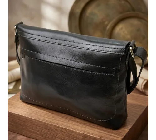 Шкіряна чоловіча прямокутна сумка GRANDE PELLE 11429 Чорний