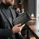 Практичне стильне портмоне унісекс GRANDE PELLE 11558 Чорний
