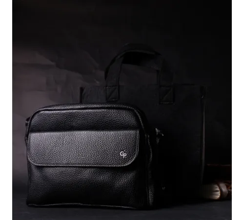Зручна сумка жіноча крос-боді з натуральної шкіри GRANDE PELLE 11651 Чорна