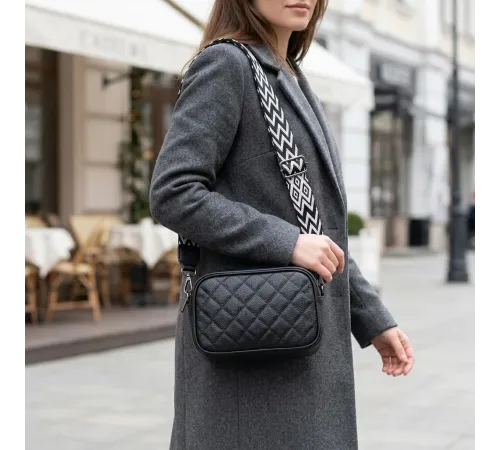 Класична шкіряна сумка через плече на одне відділення Vintage 22387 Чорна