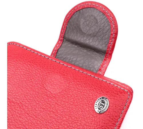 Шкіряний яскравий гаманець з монетницею ST Leather 19453 Червоний