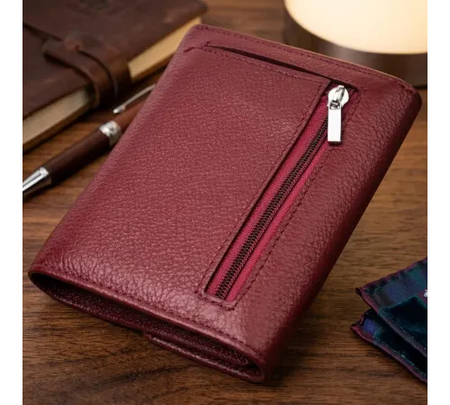 Жіночий шкіряний гаманець для карток купюр та монет ST Leather 19492 Бордовий