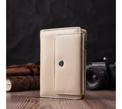 Місткий гаманець для жінок із натуральної шкіри ST Leather 22500 Білий