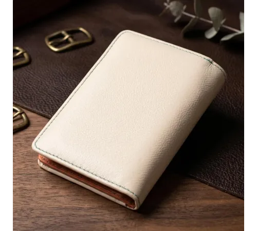 Місткий гаманець для жінок із натуральної шкіри ST Leather 22500 Білий