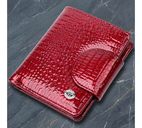 Лакований гаманець для жінок середнього розміру ST Leather 22685 Червоний