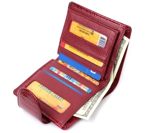 Лакований гаманець для жінок середнього розміру ST Leather 22685 Червоний