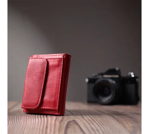 Маленький зручний гаманець з монетницею із натуральної шкіри ST Leather 22741 Червоний