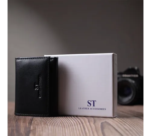 Зручний компактний гаманець з монетницею із натуральної шкіри ST Leather 22742 Чорний