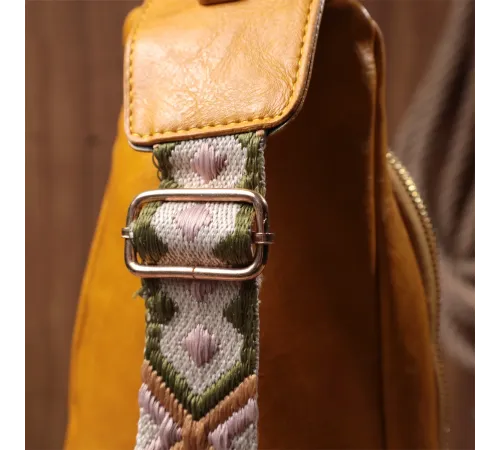 Яскрава жіноча слінг сумка через плече з екошкіри Vintage 22753 Жовтий