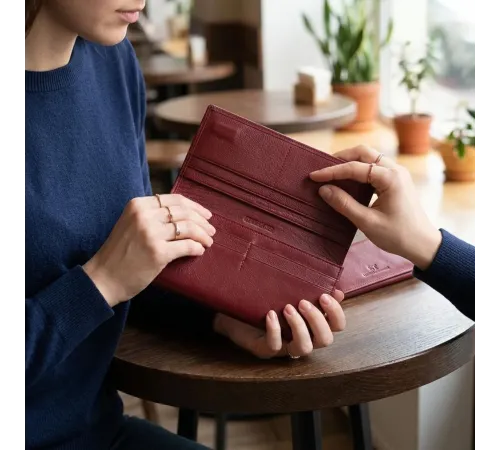 Елегантний гаманець у два складення з натуральної шкіри ST Leather 23065 Бордовий