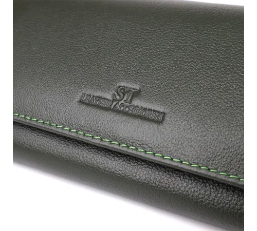 Горизонтальний гаманець у два складення з натуральної шкіри ST Leather 23067 Зелений