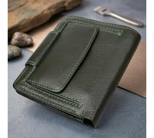 Вертикальний жіночий гаманець з натуральної шкіри ST Leather 23070 Зелений