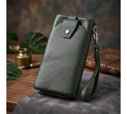 Стильний гаманець для жінок з відділенням під телефон ST Leather 23103 Зелений