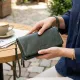 Зручний гаманець для жінок з ременем з натуральної шкіри ST Leather 23104 Зелений