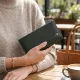 Місткий жіночий гаманець на магнітах із натуральної шкіри ST Leather 23115 Зелений