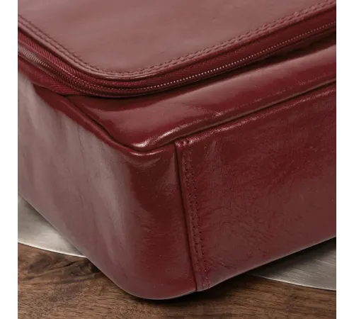 Жіноча косметичка Tony Perotti Italico 8220 rosso (90570) Червона