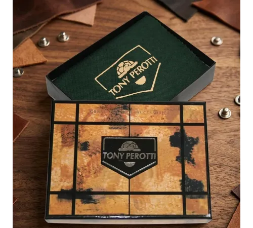 Чоловіче портмоне Tony Perotti Arno 534 whisky (90409) Коньячний